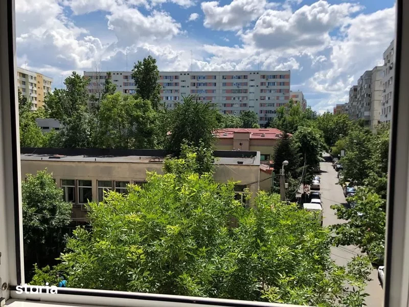 Teiul Doamnei, strada Nada Florilor